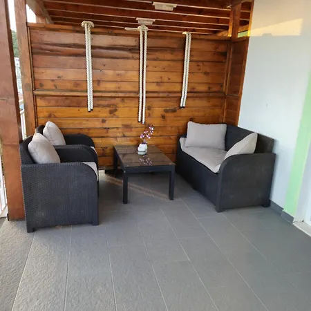 Luca Apartament *